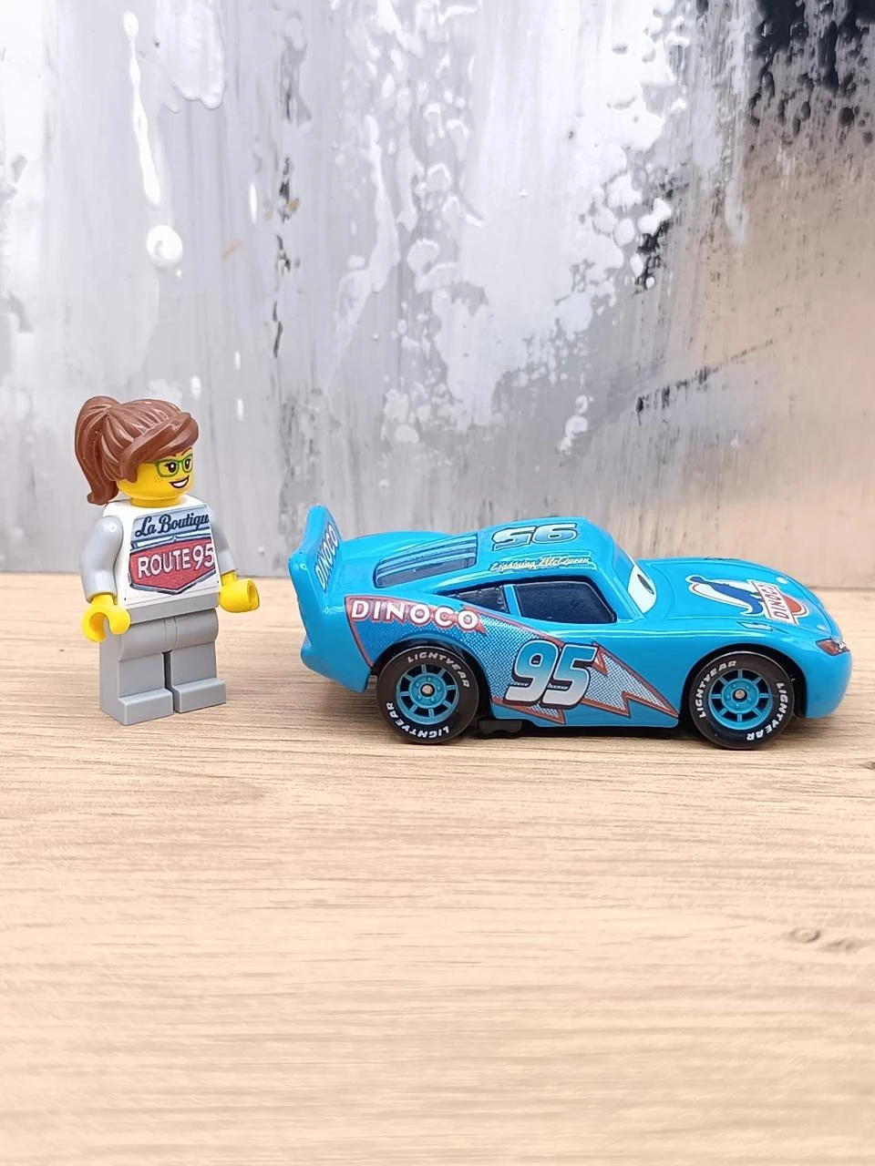 Coche Cars Flash McQueen - Juguete nuevo (CBS01) – photo 5